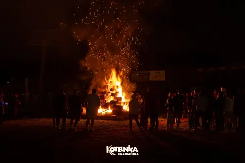 Rozdanie nagród / Rozpalenie Watry